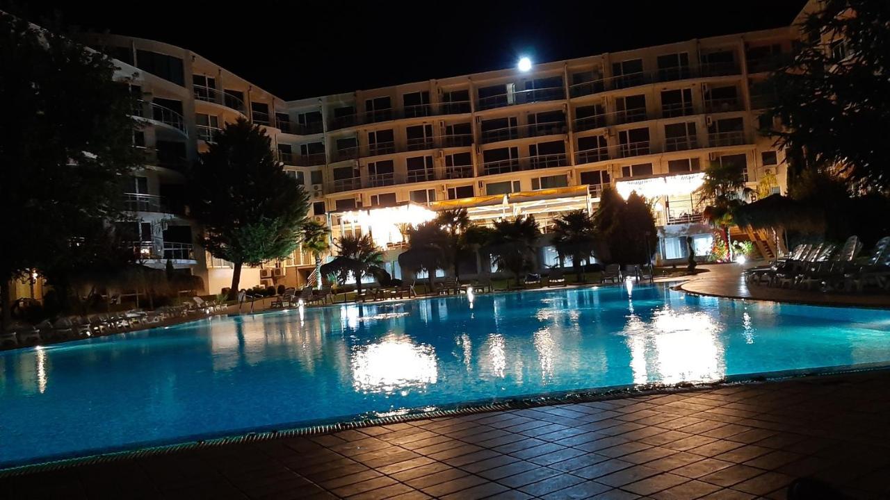 Апартамент Декор Burgas City Eksteriør billede